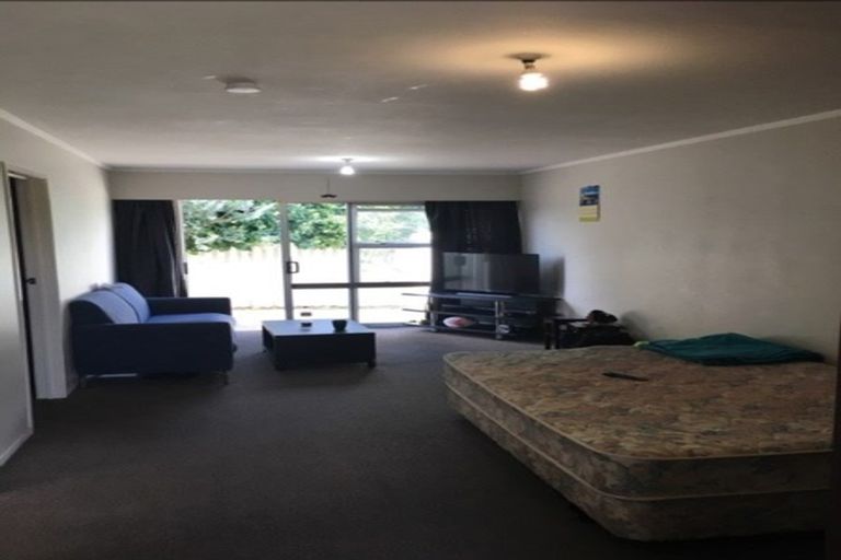 Photo of property in 20 Gifford Road, Papatoetoe, Auckland, 2025