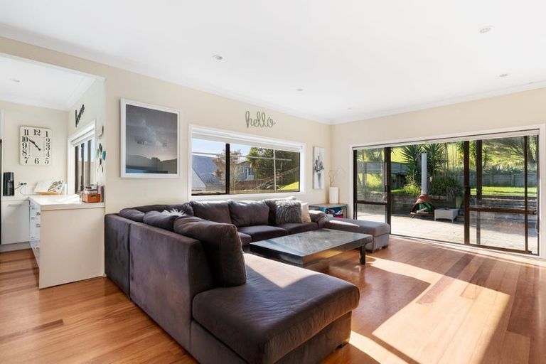 Photo of property in 185a Greenhithe Road, Greenhithe, Auckland, 0632
