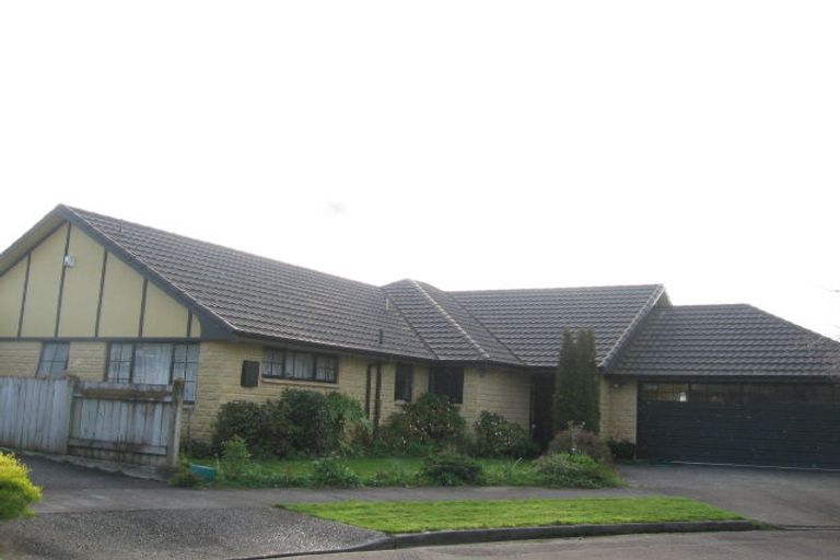 Photo of property in 5 Jasmine Place, Fitzherbert, Palmerston North, 4410