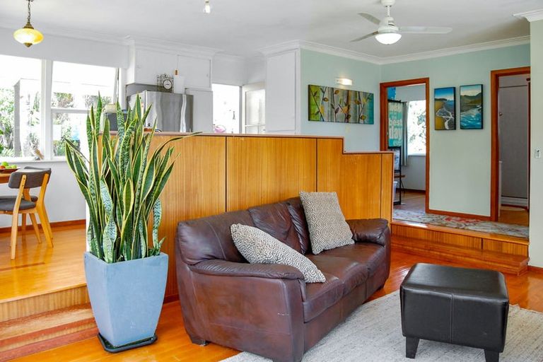 Photo of property in 1180 Oneriri Road, Kaiwaka, 0573