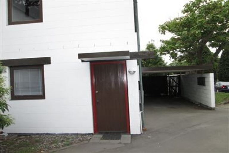 Photo of property in 1/33 Newbridge Place, Ilam, Christchurch, 8041