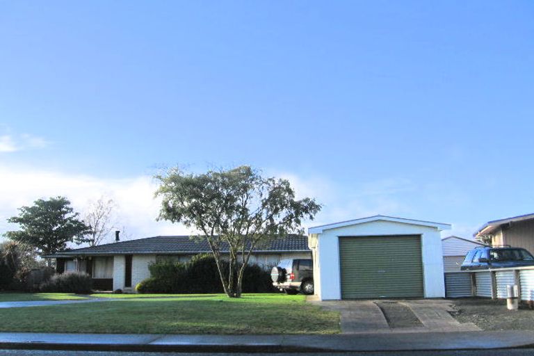 Photo of property in 20 Caernarvon Drive, Flaxmere, Hastings, 4120