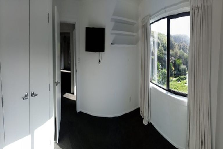 Photo of property in 13 Frankie Stevens Place, Riverstone Terraces, Upper Hutt, 5018