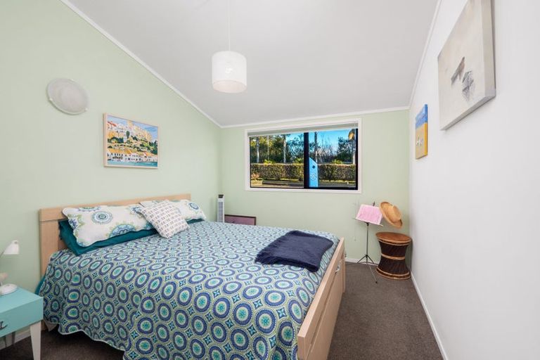 Photo of property in 38 Riddell Road, Kerikeri, 0230