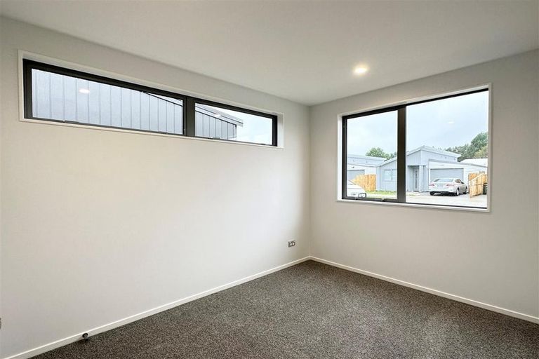 Photo of property in 11 Clayden Shuttleworth Street, Papakura, 2110