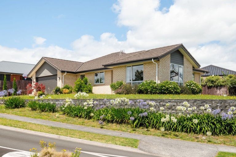 Photo of property in 2 Jack Rise, Grandview Heights, Hamilton, 3200