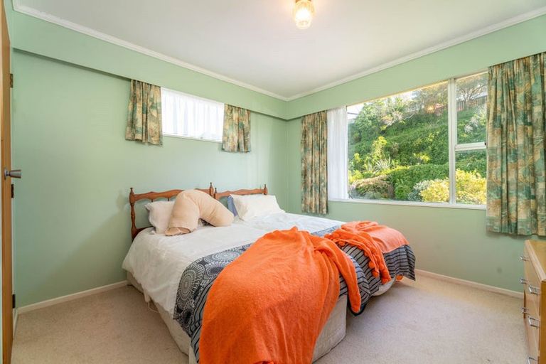 Photo of property in 48 Oriel Avenue, Tawa, Wellington, 5028