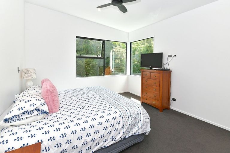 Photo of property in 31g Cochrane Avenue, Arkles Bay, Whangaparaoa, 0932