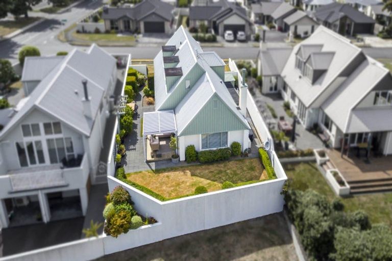 Photo of property in 2a Vernon Grove, Brown Owl, Upper Hutt, 5018