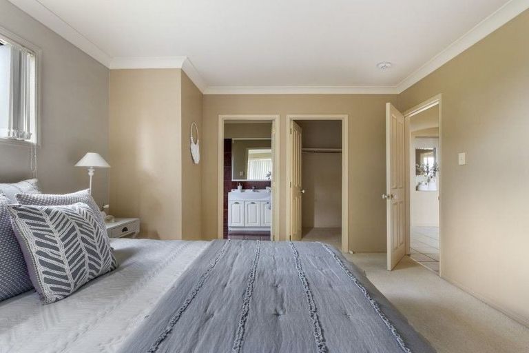 Photo of property in 5 La Cumbre Close, Bethlehem, Tauranga, 3110