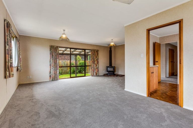 Photo of property in 66c Main Road, Titahi Bay, Porirua, 5022