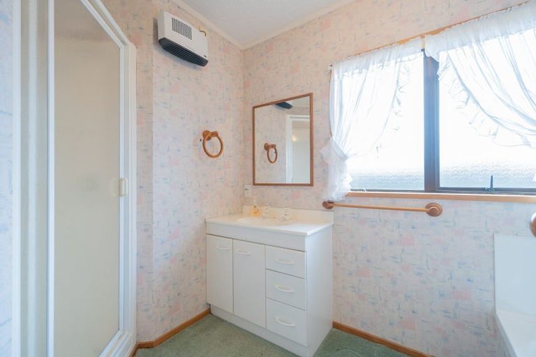 Photo of property in 32 Bowen Street, Te Anau, 9600