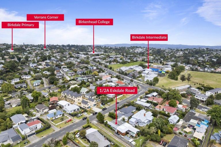 Photo of property in 2/2a Eskdale Road, Birkdale, Auckland, 0626