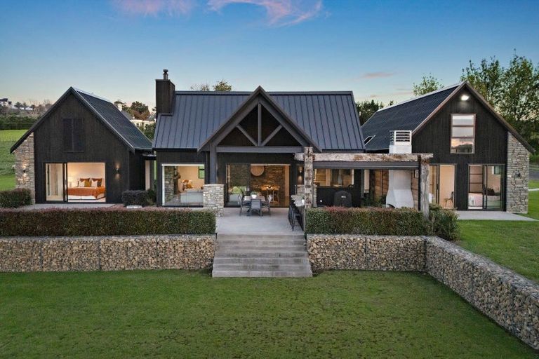 Photo of property in 202 Broomfields Road, Whitford, 2571