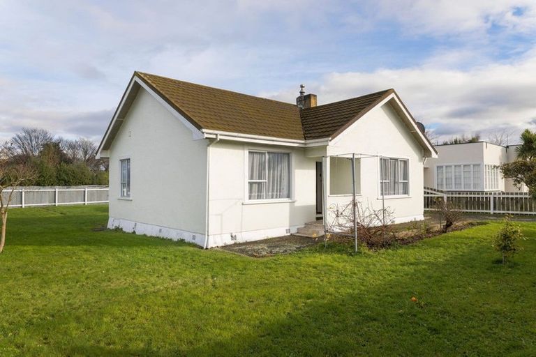 Photo of property in 8 Swinburn Street, Dannevirke, 4930