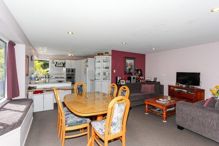 Photo of property in 40b Karina Road, Merrilands, New Plymouth, 4312