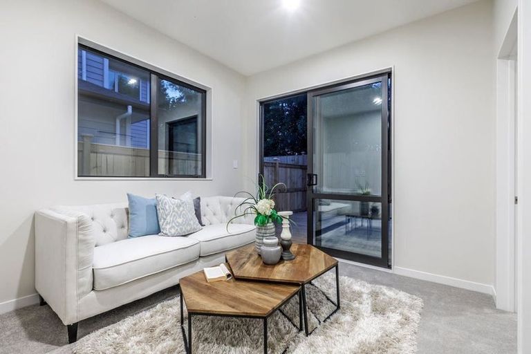 Photo of property in 22 Thomas Rielly Avenue, Hobsonville, Auckland, 0616