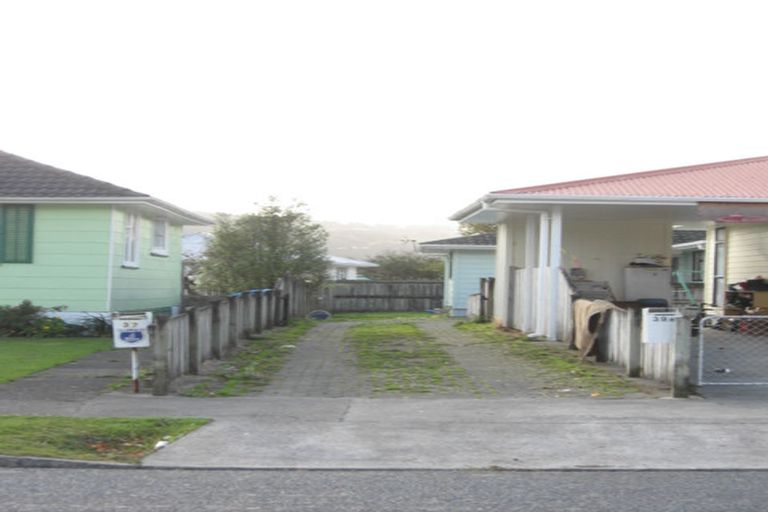 Photo of property in 39a Strand Crescent, Naenae, Lower Hutt, 5011
