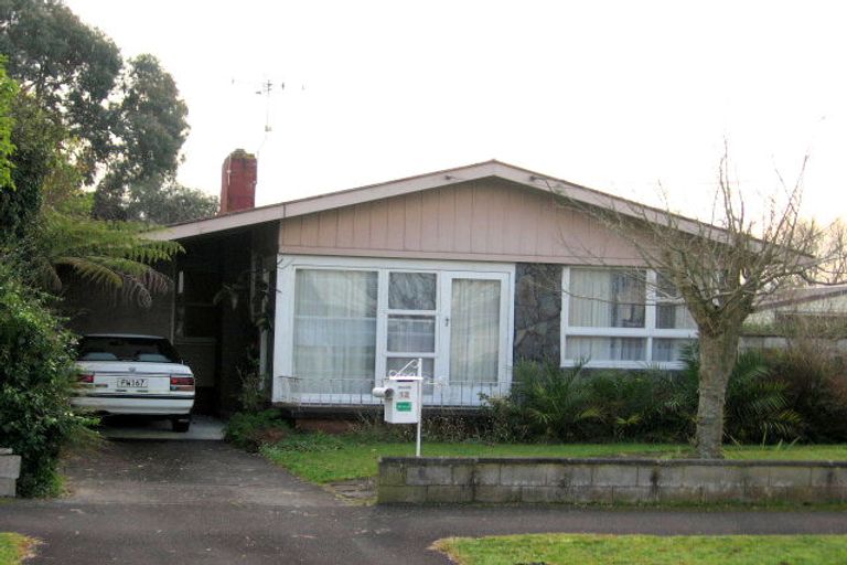Photo of property in 12 English Street, St Andrews, Hamilton, 3200