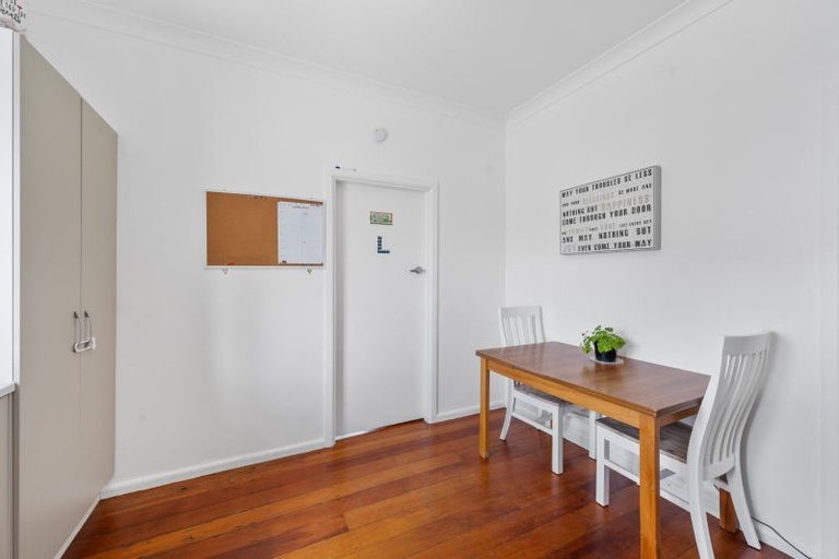 Photo of property in 14 Savage Crescent, Marewa, Napier, 4110