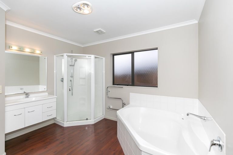 Photo of property in 44 Wentworth Drive, Rototuna North, Hamilton, 3210