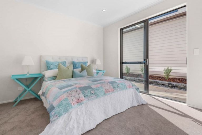 Photo of property in 38 Kano Way, Hobsonville, Auckland, 0616