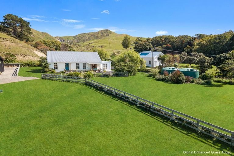 Photo of property in 4c Shoal Beach Road, Aramoana, Omakere, 4271