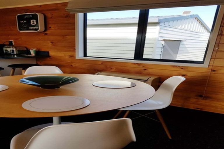 Photo of property in 48 Lawson Burrows Crescent, Te Anau, 9600