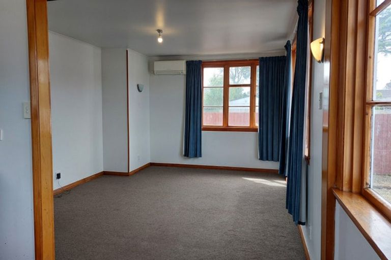 Photo of property in 6 Homer Place, Upper Riccarton, Christchurch, 8041