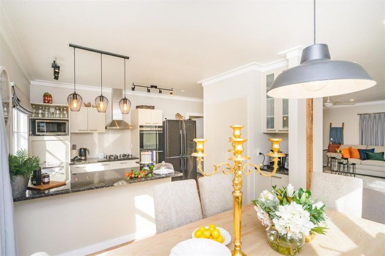 Photo of property in 41 Hammond Street, Bulls, 4818