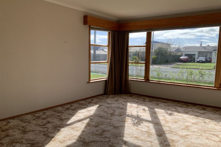 Photo of property in 53 Graham Street, Levin, 5510