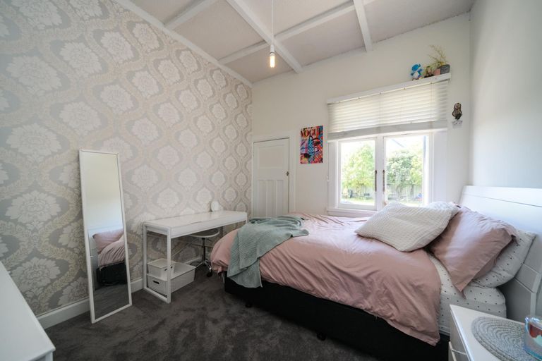 Photo of property in 41 Shamrock Street, Takaro, Palmerston North, 4412