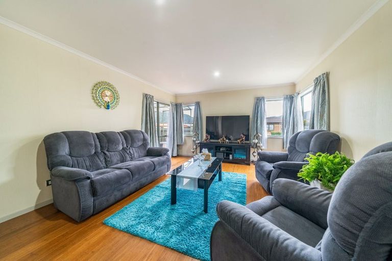 Photo of property in 2 Fraser Colman Grove, Wainuiomata, Lower Hutt, 5014