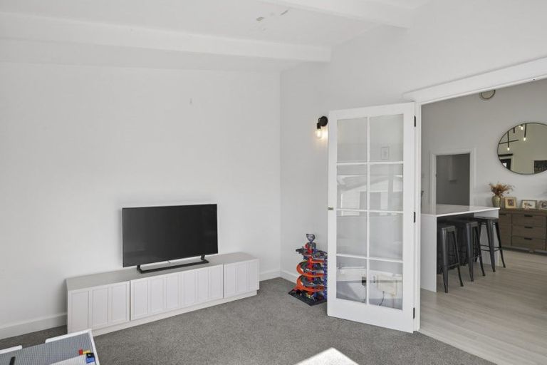 Photo of property in 105 Parklands Avenue, Bell Block, New Plymouth, 4312