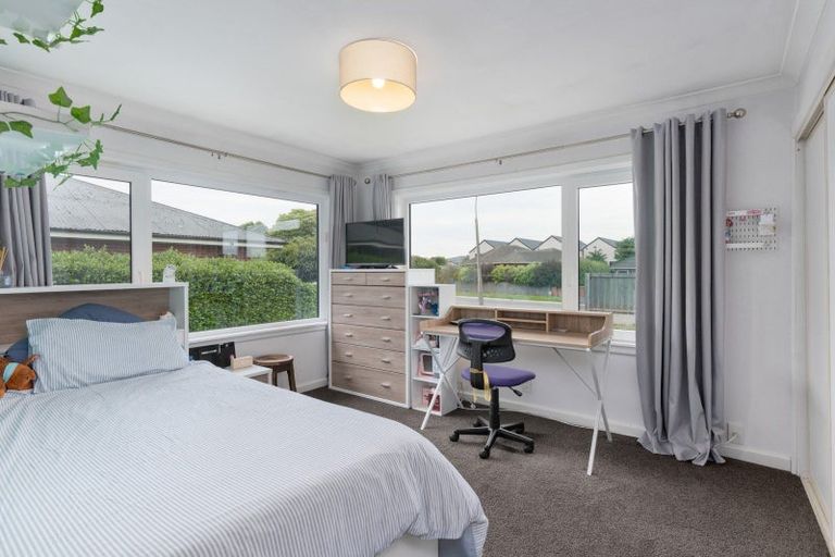 Photo of property in 53 Evesham Crescent, Spreydon, Christchurch, 8024