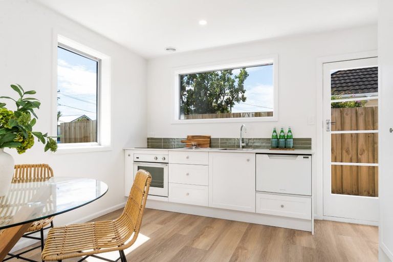 Photo of property in 1/24 Dunn Street, Somerfield, Christchurch, 8024