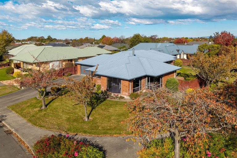 Photo of property in 3 Carmana Gardens, Rangiora, 7400
