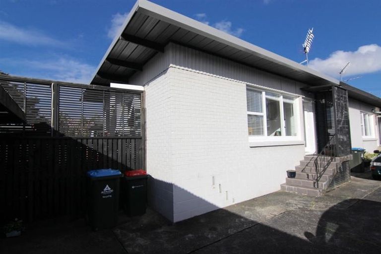 Photo of property in 3/62 Abbotts Way, Remuera, Auckland, 1050