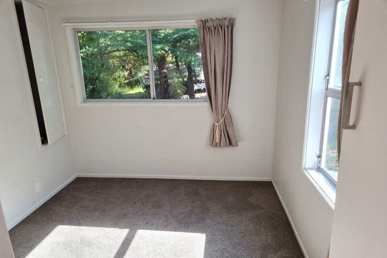 Photo of property in 29 Elliston Crescent, Stanmore Bay, Whangaparaoa, 0932