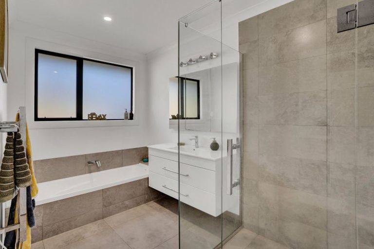 Photo of property in 13 Biron Place, Stratford, 4332