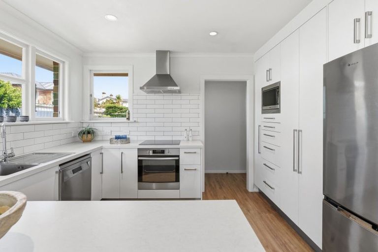 Photo of property in 4 Shand Street, Green Island, Dunedin, 9018