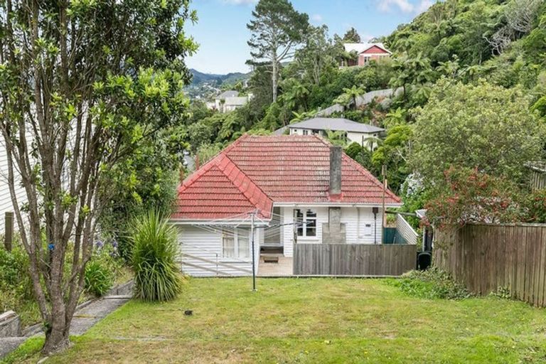 Photo of property in 113 Orangi Kaupapa Road, Northland, Wellington, 6012