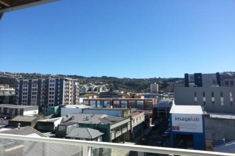 Photo of property in The Peak Apartments, 702/170 Taranaki Street, Te Aro, Wellington, 6011