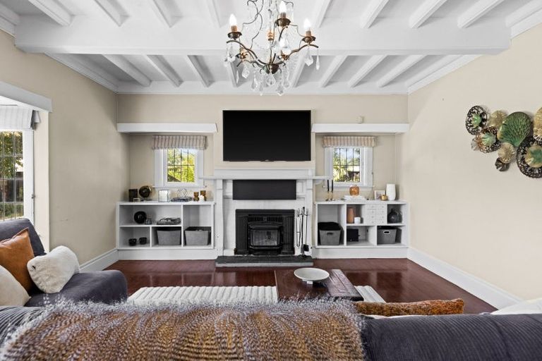 Photo of property in 305 Southland Road, Hastings, 4122