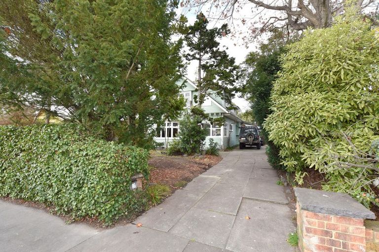 Photo of property in 16 Hendon Street, Edgeware, Christchurch, 8013