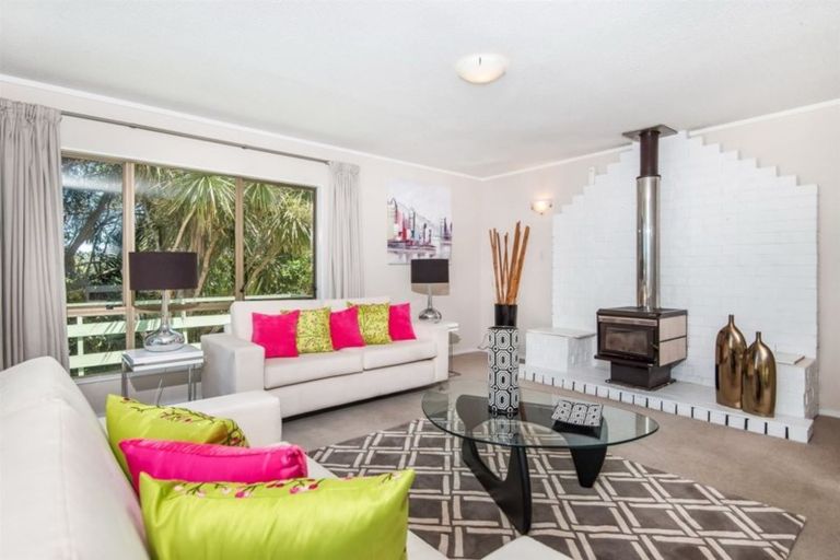 Photo of property in 28 Moorgreen Heights, Torbay, Auckland, 0630