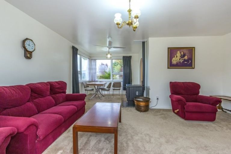 Photo of property in 7 Glenrowan Avenue, Avondale, Christchurch, 8061