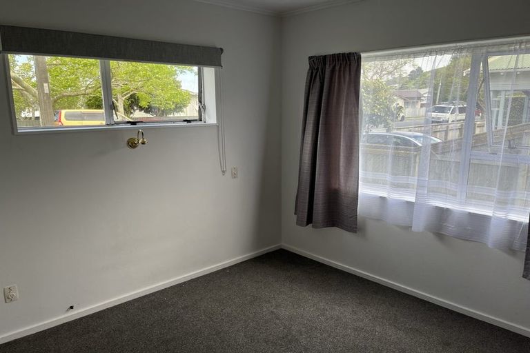 Photo of property in 1/23 Te Mome Road, Alicetown, Lower Hutt, 5010