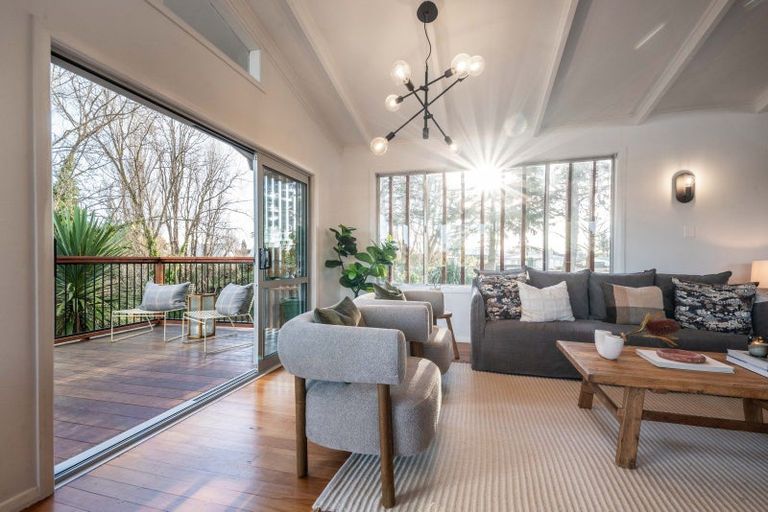 Photo of property in 93 Thornton Road, Cambridge, 3434