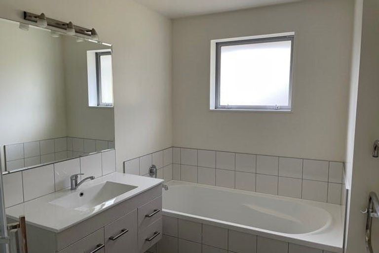 Photo of property in 11 Hector Close, Kingston, Athol, 9793